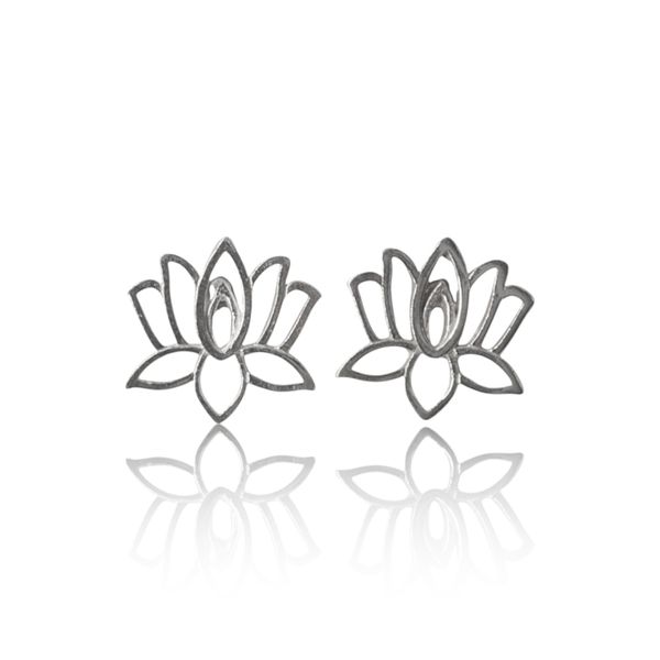 BRINCO FLOR DE LOTUS VAZADA LISA