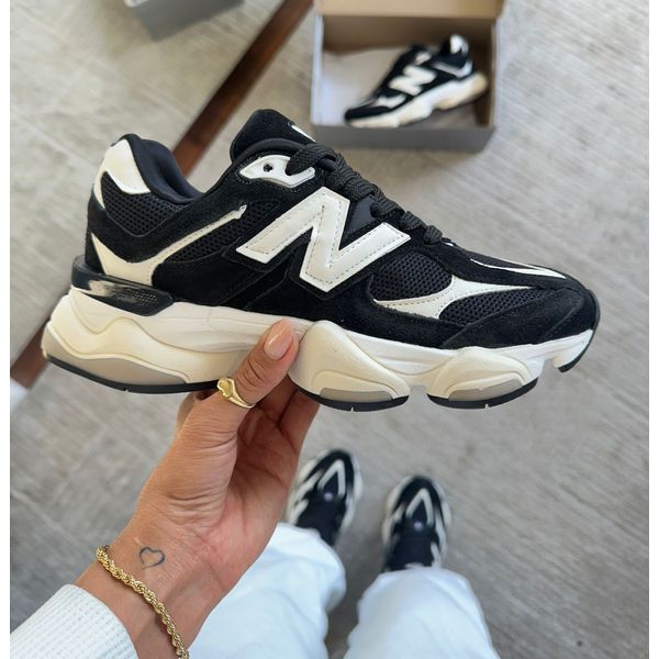 New Balance 9060 Unissex Preto Branco- COURO