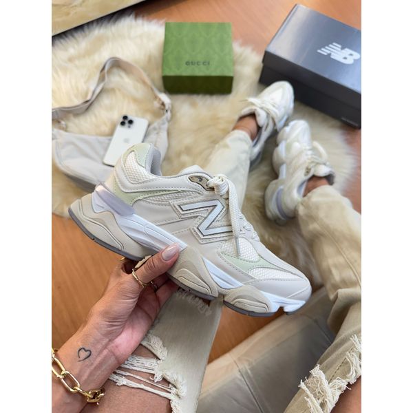 New Balance 9060 Creme com verde 