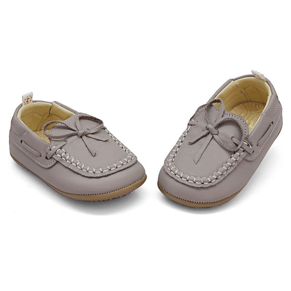 Mocassim hotsell infantil cinza
