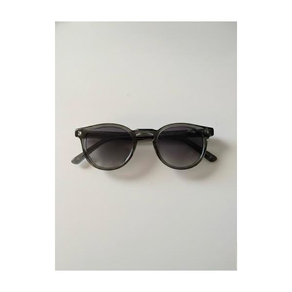 Óculos de Sol Unissex Zyon Fumê Translúcido com Lentes Degradê – Proteção UVA/UVB