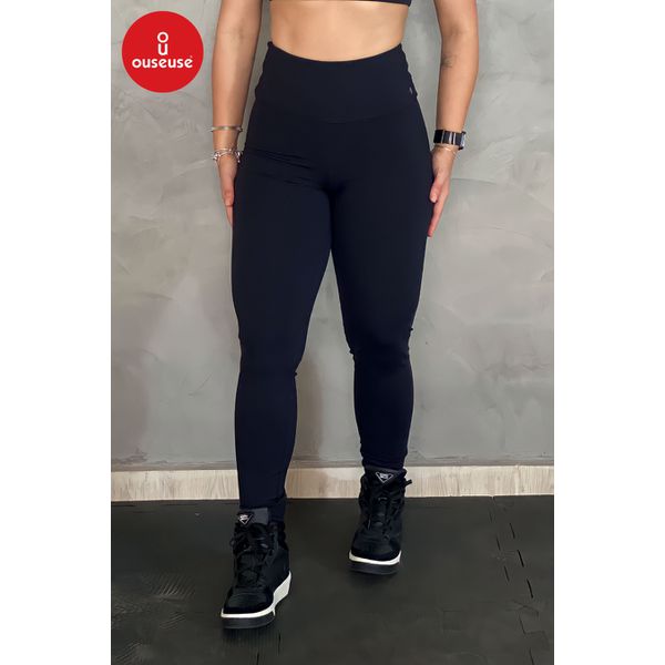 CALÇA LEGGING EM EMANA- preto