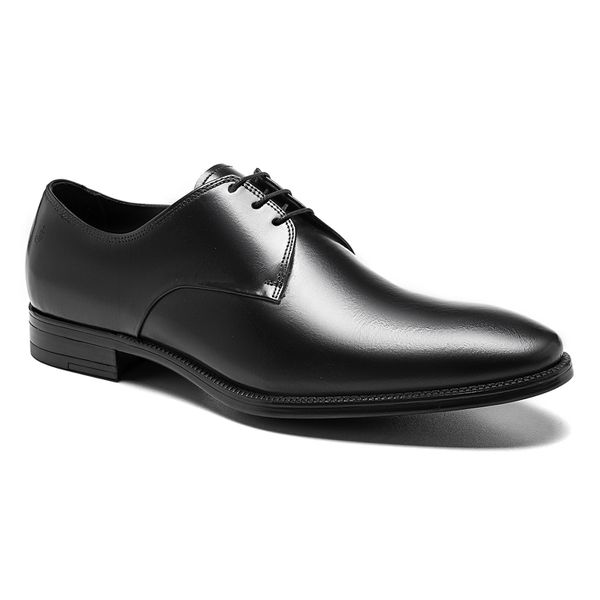 Sapato social masculino Derby preto da Salerno Prime, confeccionado em couro legítimo, com design clássico e sofisticado, ideal para ambientes formais e de trabalho.
