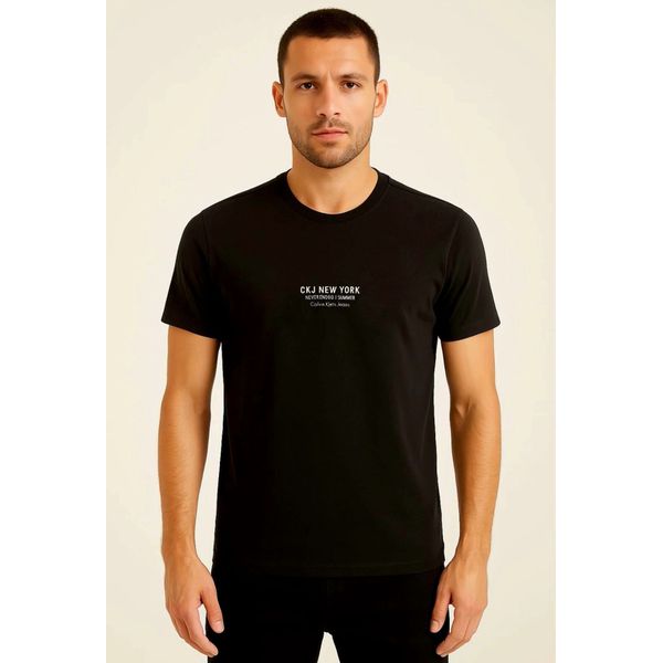 CAMISETA PREMIUM DETALHE EMBORRACHADO