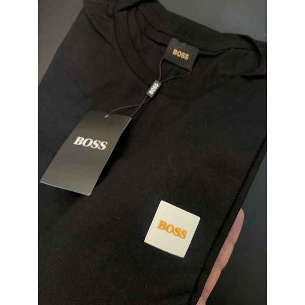 CAMISETA PREMIUM BASICA DETALHE EMBORRACHADO