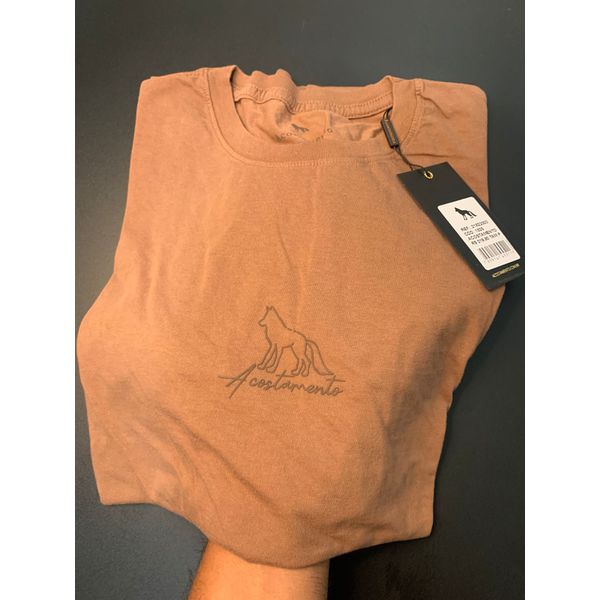 CAMISETA PREMIUM DETALHE ALTO RELEVO