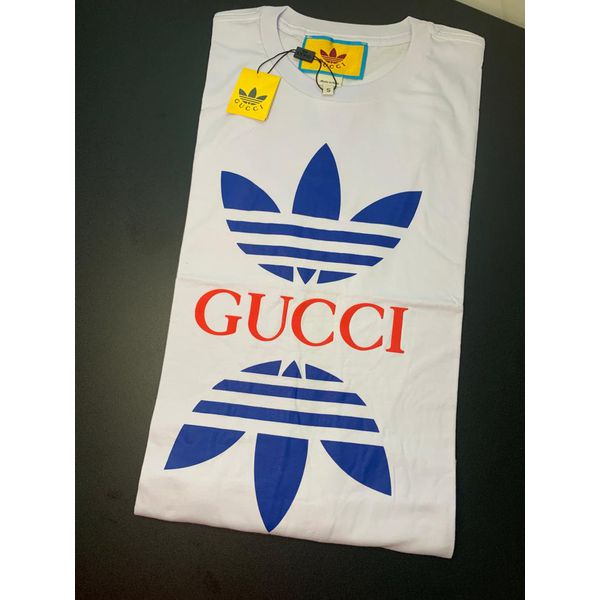 GUCCI COLAB ADIDAS DETALHE EMBORRACHADO 