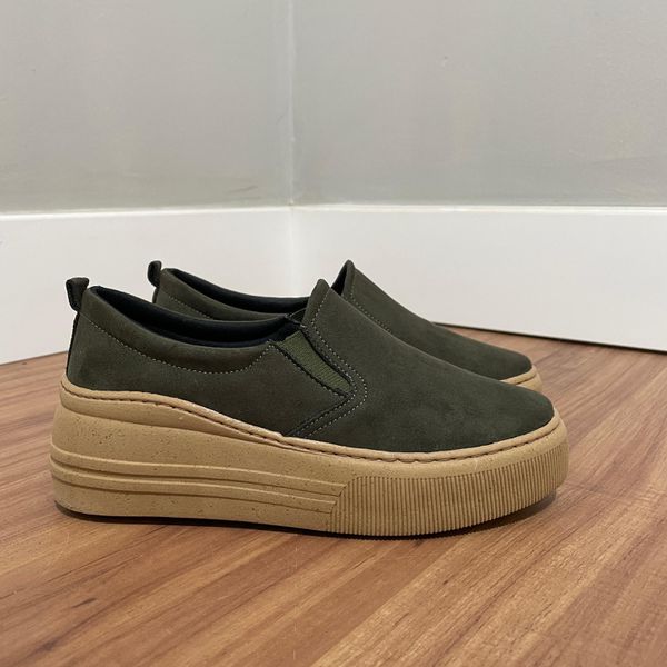Slip On Melina - Sued Verde Militar 