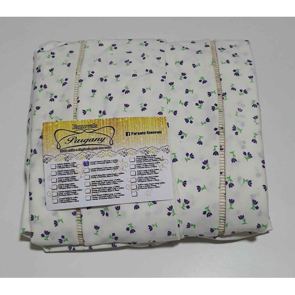 Lençol Malha Casal Padrão Estampado FLorzinhas Lilás com fundo marfim e 2 fronhas