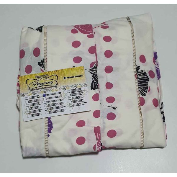 Lençol Malha Casal Padrão Estampado Flores Rosa Cinza com fundo marfim