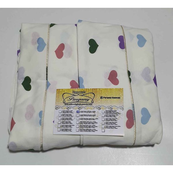 Lençol Malha Casal Padrão Estampado Coração Colorido com fundo marfim