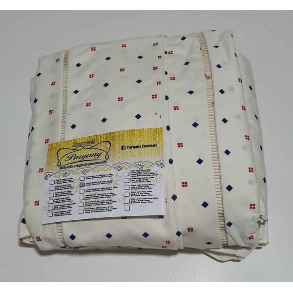 Lençol Malha Queen Estampado Quadriculado vermelho azul com fundo marfim