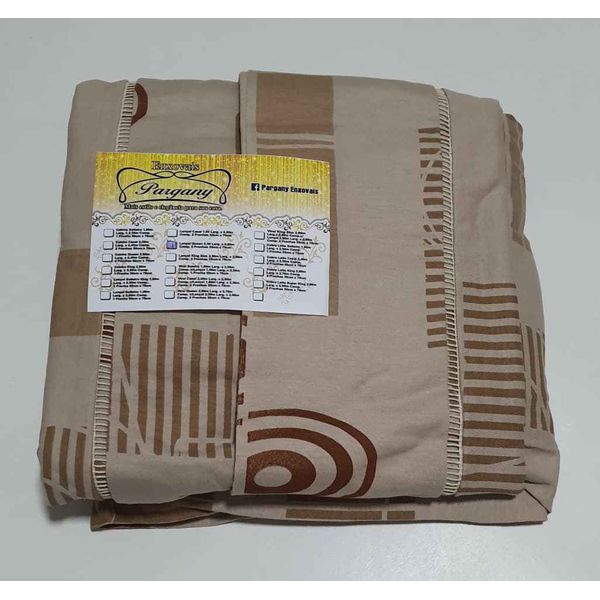 Lençol Malha Queen Estampado Geometrico com fundo areia e 2 fronhas