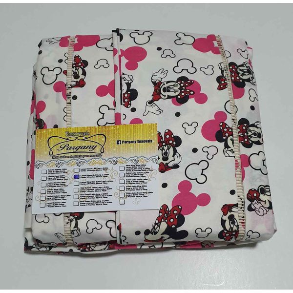 Lençol Malha Queen Estampado Minie com fundo marfim