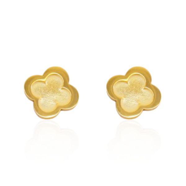 Brinco Trevo Liso Aço Inoxidável Dourado