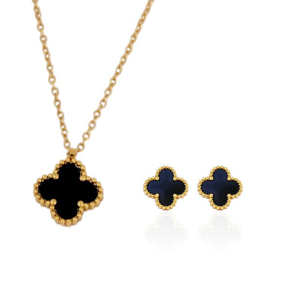 Conjunto Brinco e Colar Trevo Preto Liso Aço Inoxidável Dourado 
