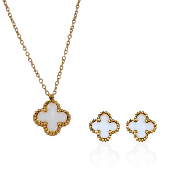 Conjunto Brinco e Colar Trevo Branco Liso Aço Inoxidável Dourado 