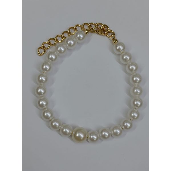 Pulseira Pérola 8mm com pérola central 10 mm Semijoia Banho de Ouro 18K