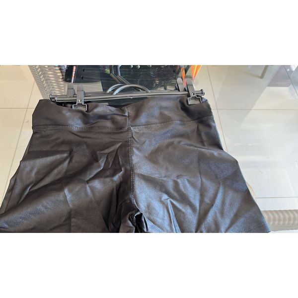 SHORT LEGGING- MOD PRETO LISO BRILHANTE