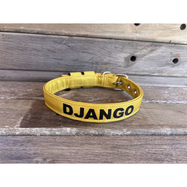 COLEIRA BABY PERSONALIZADA 3cm amarela com nome em preto