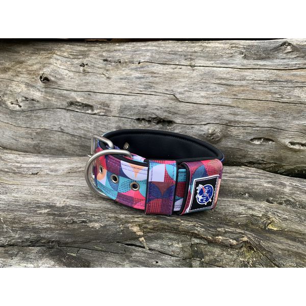 COLEIRA SUPERCONFORT 5cm círculos roxo com preto