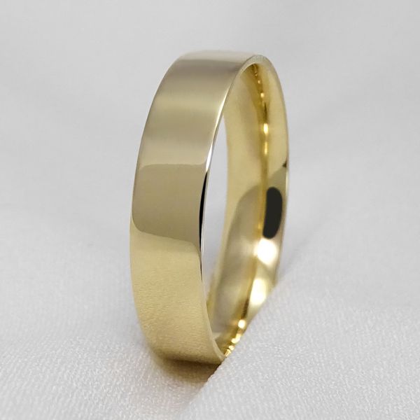 Aliança de Noivado e Casamento em Ouro Maciço 5mm Abaulada. Laser - Peça Única 