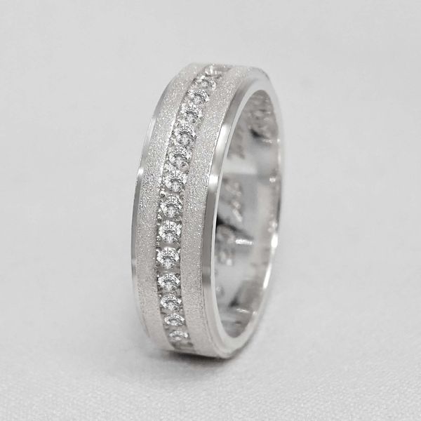 Aliança para Namoro com acabamento diamantado Celestial Ring - Peça Única