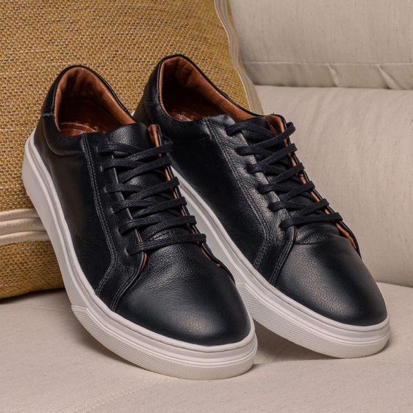 Tênis Casual Masculino em Couro Preto