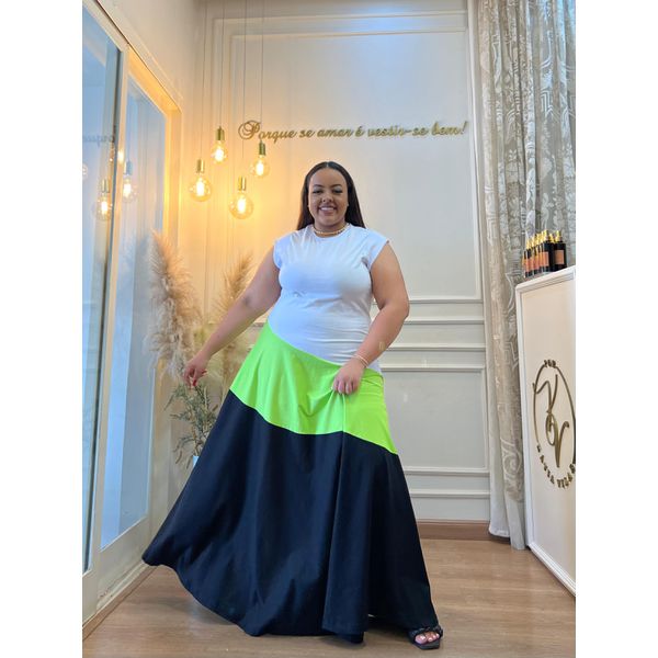 Vestido Lola Tricolor Off White e Verde Lima Plus Size 