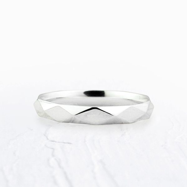 Aliança de Namoro Prata esterlina 925 3mm Facetas Trabalhadas Prisma - Unidade