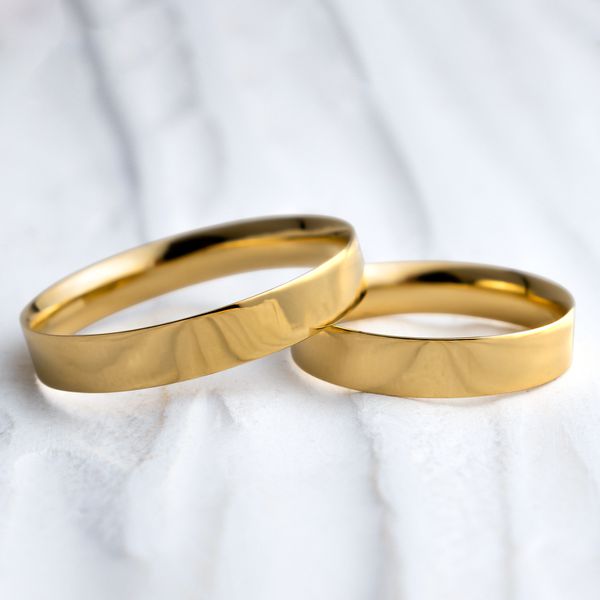 Aliança de Casamento em Ouro 4mm Reta Bahamas - Par