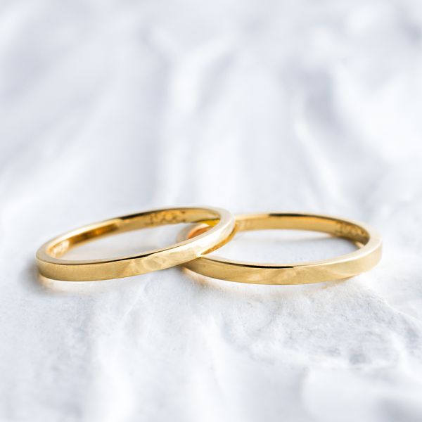 Aliança de Casamento em Ouro 2mm Reta Merida - Par