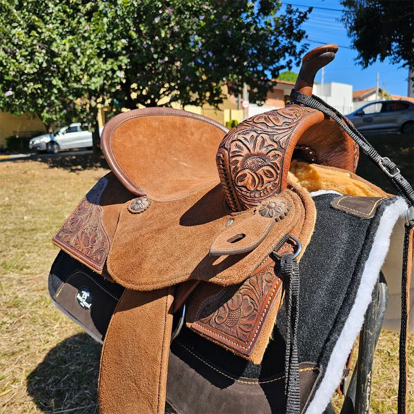 Sela Forma Protec Horse Neoprene Conhaque Virado Bordado em Couro Assento Pito Aba Quadrada #7762