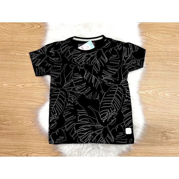 Camisa Preta Folhas