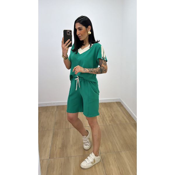 Conjunto Adriana Verde Bandeira