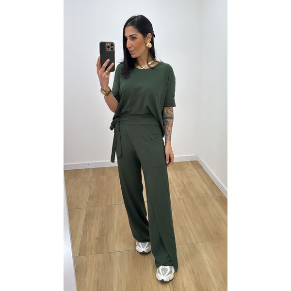 Conjunto Pareô Verde Militar
