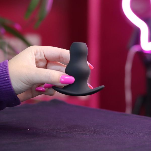 Plug Anal P - Vazado Em Silicone - 7.3 x 3.5 Cm