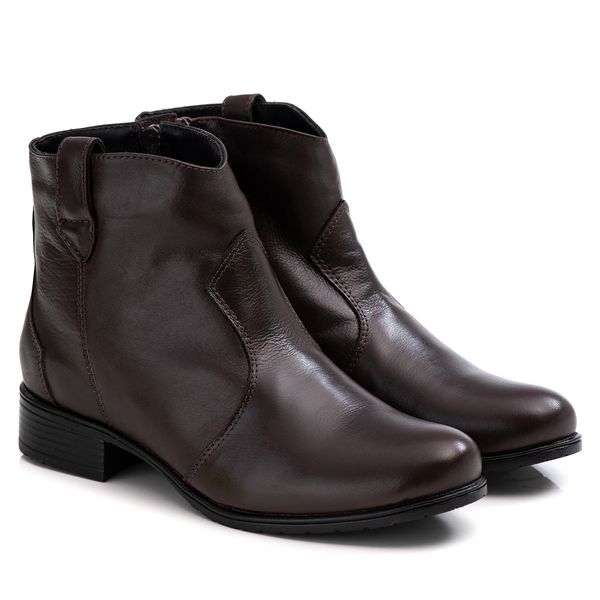 Bota Feminina em Couro Café F251