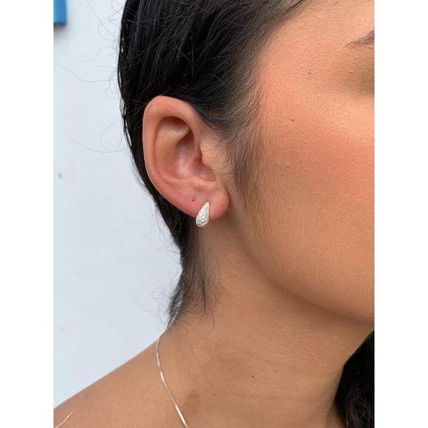 Brinco gota cravejada P 