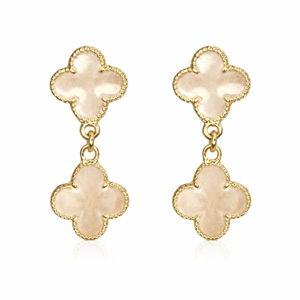 Brinco Trevo Pérola Virgínia Banhado A Ouro 18K