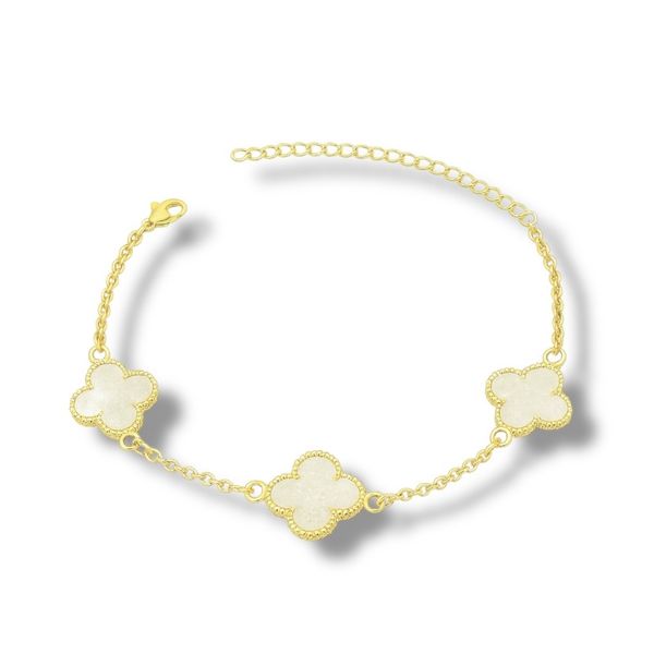 Pulseira Três Trevo Pérola Virgínia Banhado A Ouro 18K