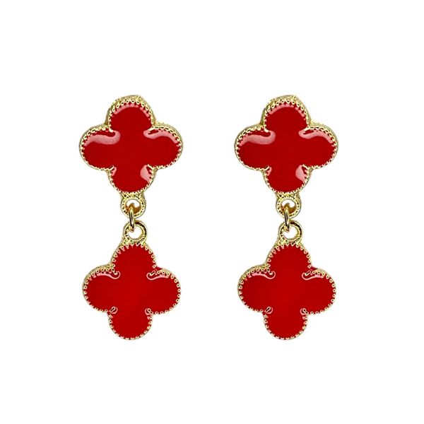 Brinco Trevo Vermelho Virgínia Banhado a Ouro 18k