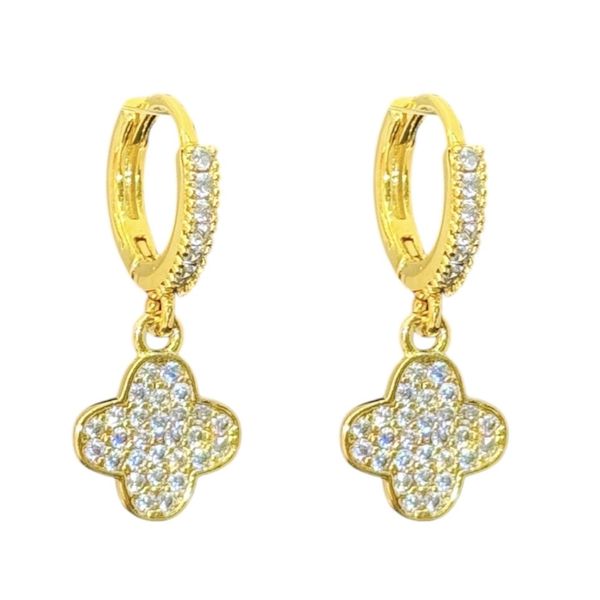 Brinco Trevo Tranqueta Cravejado Banhado A Ouro 18K