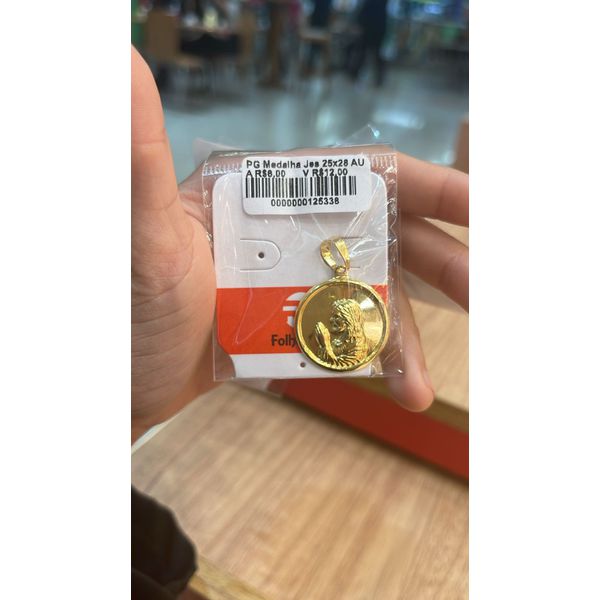 Pingente Medalha Jesus 25x28 Banhado A Ouro 18K