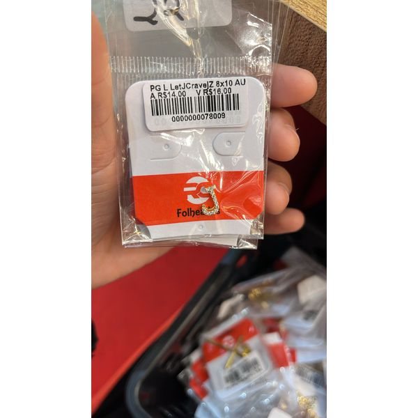Pingente Latão Letra J Cravejada Zircônia Banhado A Ouro 18k