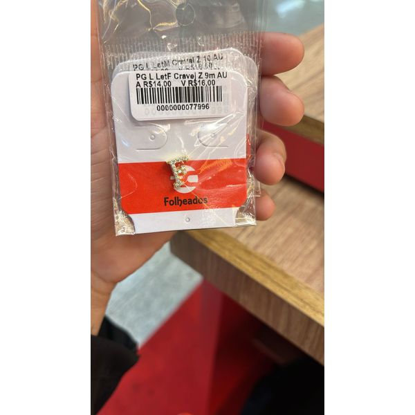 Pingente Latão Letra F Cravejada Zircônia Banhado A Ouro 18K