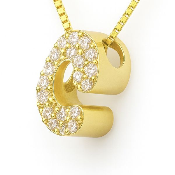 Pingente Letra C Cravejada Banhado a Ouro 18K