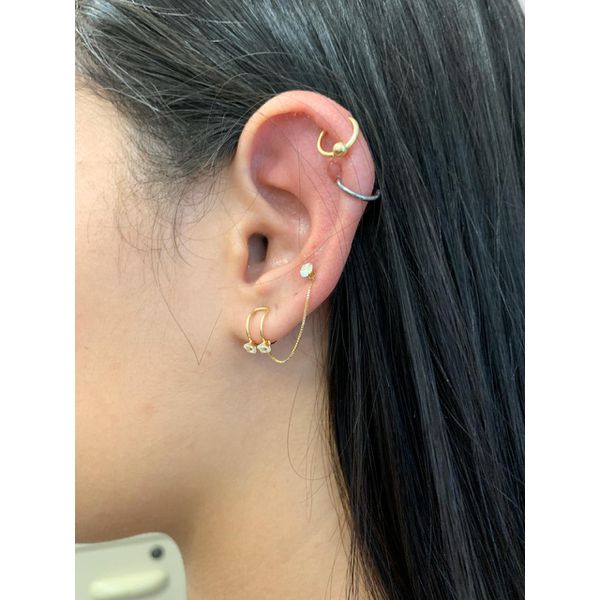 Piercing De Orelha De Ouro 18k Meia argola Snug de Zircônia