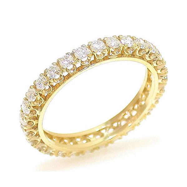 Anel em Ouro 18K cravejado com Brilhantes de 5 pontos