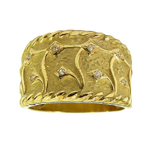 Lindo Anel de Ouro com Brilhantes